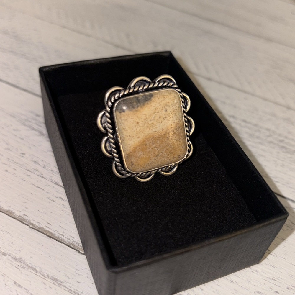 Sterling Silver 925 Stone Ring size 6 new